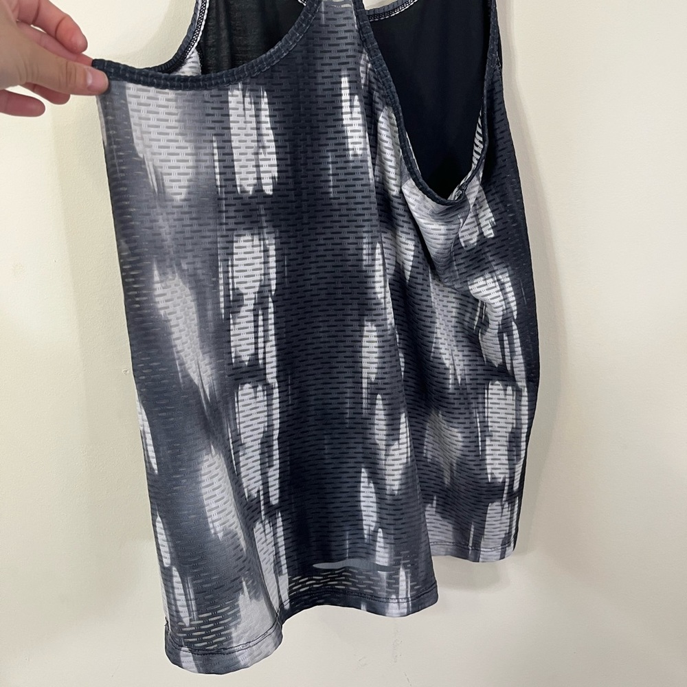 Under Armour Black Printed Racerback Tank Top - Picture 5 of 7